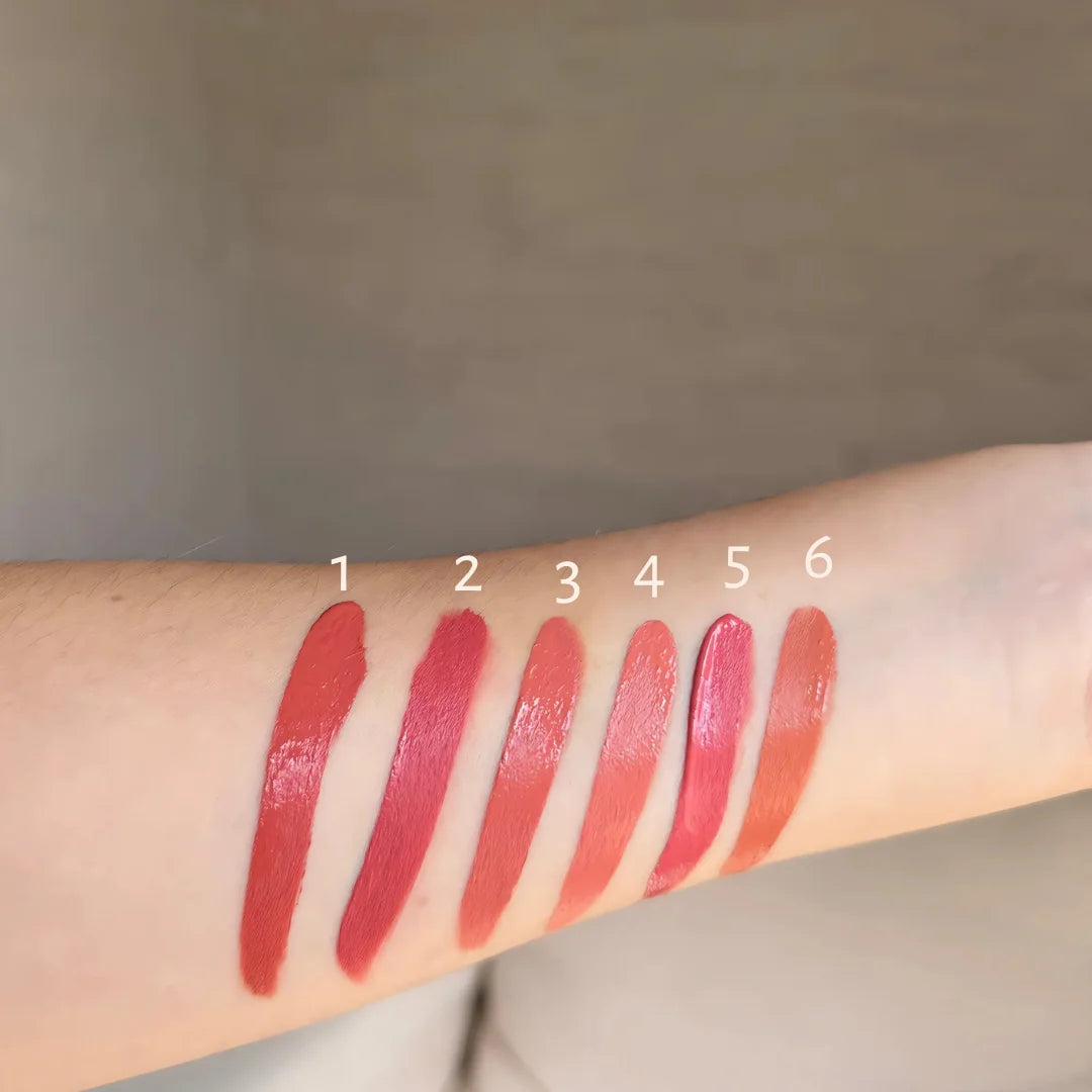 Pomadka do ust YARA – 6 odcieni z połyskiem i nawilżeniem