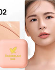 Podkład do twarzy SHEGLAM + balsam do ust DROHO gratis