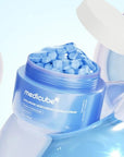 Medicube Hyaluronic Moisturizing Capsule Cream Głęboko Nawilżający Krem w Kapsułkach Odbudowa Bariery 55g - Kremy do twarzy