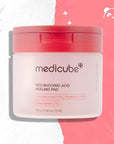 Medicube Red Succinic Acid Peeling Pad – exfoliačné tampóny na tvár – 70 ks / 155 g