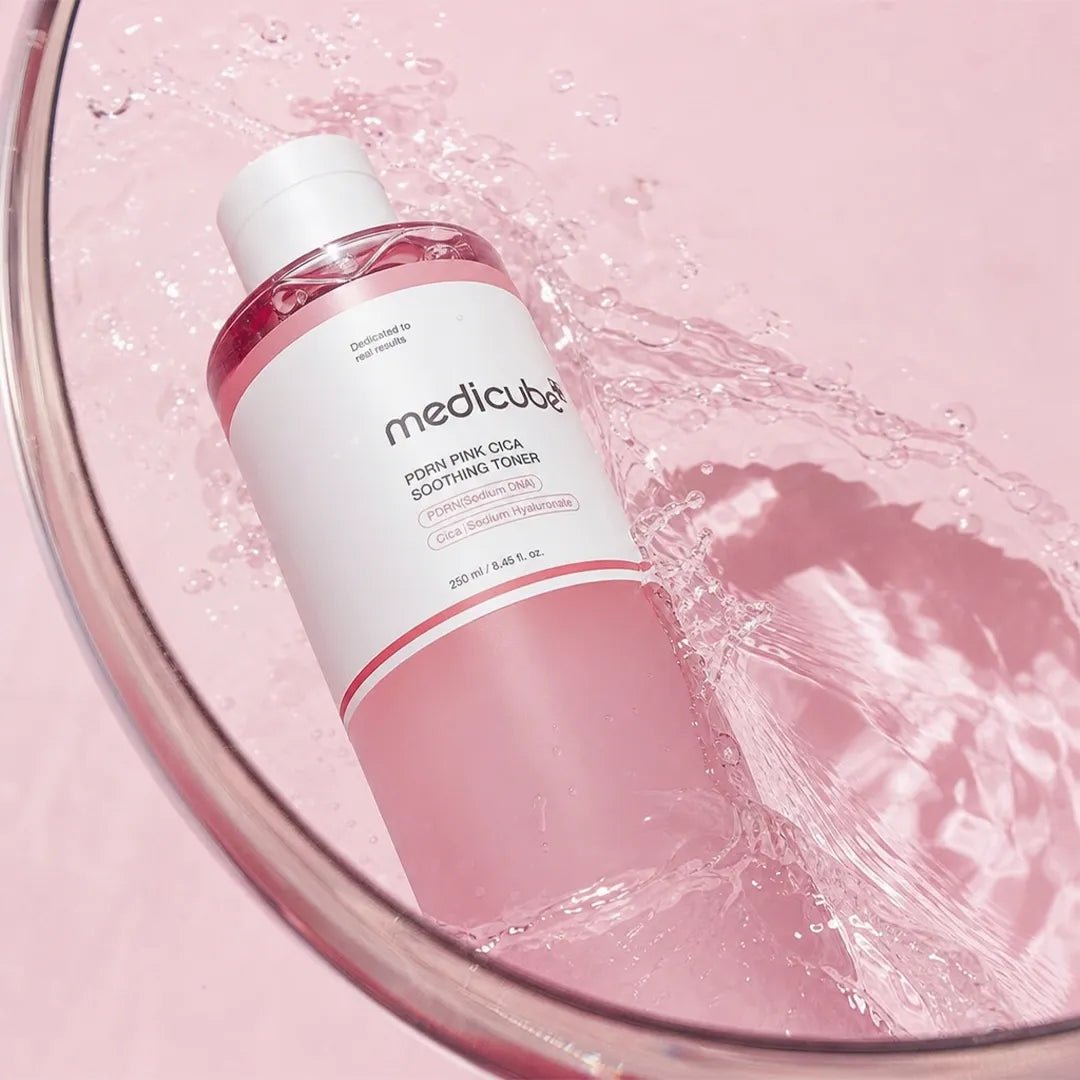 Tonik do twarzy z PDRN i wąkrotą azjatycką Medicube PDRN Pink Cica Soothing Toner – 250 ml