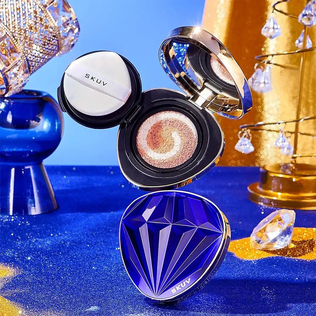 Cushion z lusterkiem, gąbeczką do aplikacji i dodatkowym wkładem + tusz w prezencie🎁