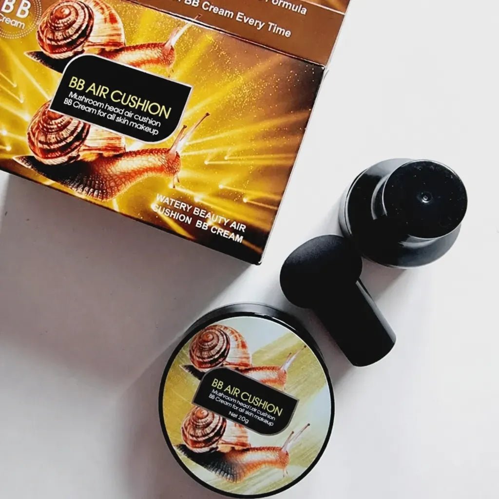 BB Air Snail — тональна основа для обличчя з аплікатором