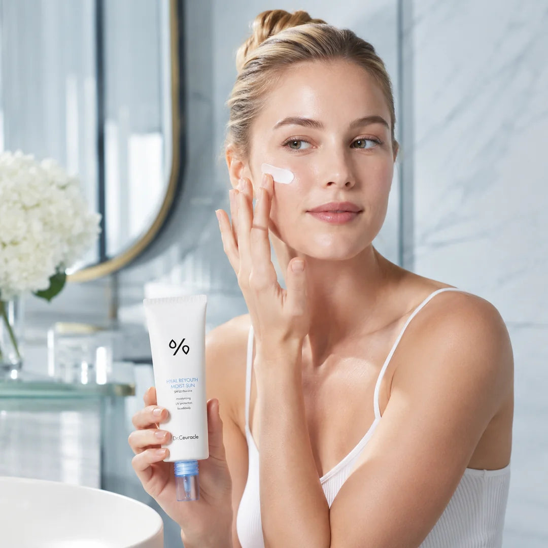 Krem przeciwsłoneczny do twarzy Dr. Ceuracle Hyal Reyouth Moist Sun SPF 50+ PA++++, 50 ml