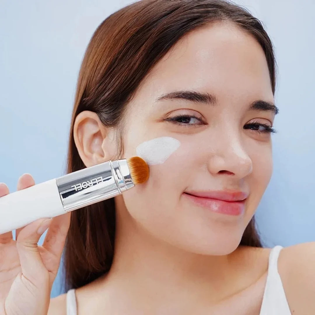 Elroel Blanc Cover Cream Stick – тональний крем-стік із пензликом – 13 g