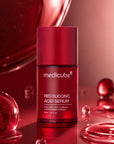 Serum przeciw niedoskonałościom z kwasem bursztynowym Medicube – 30 ml