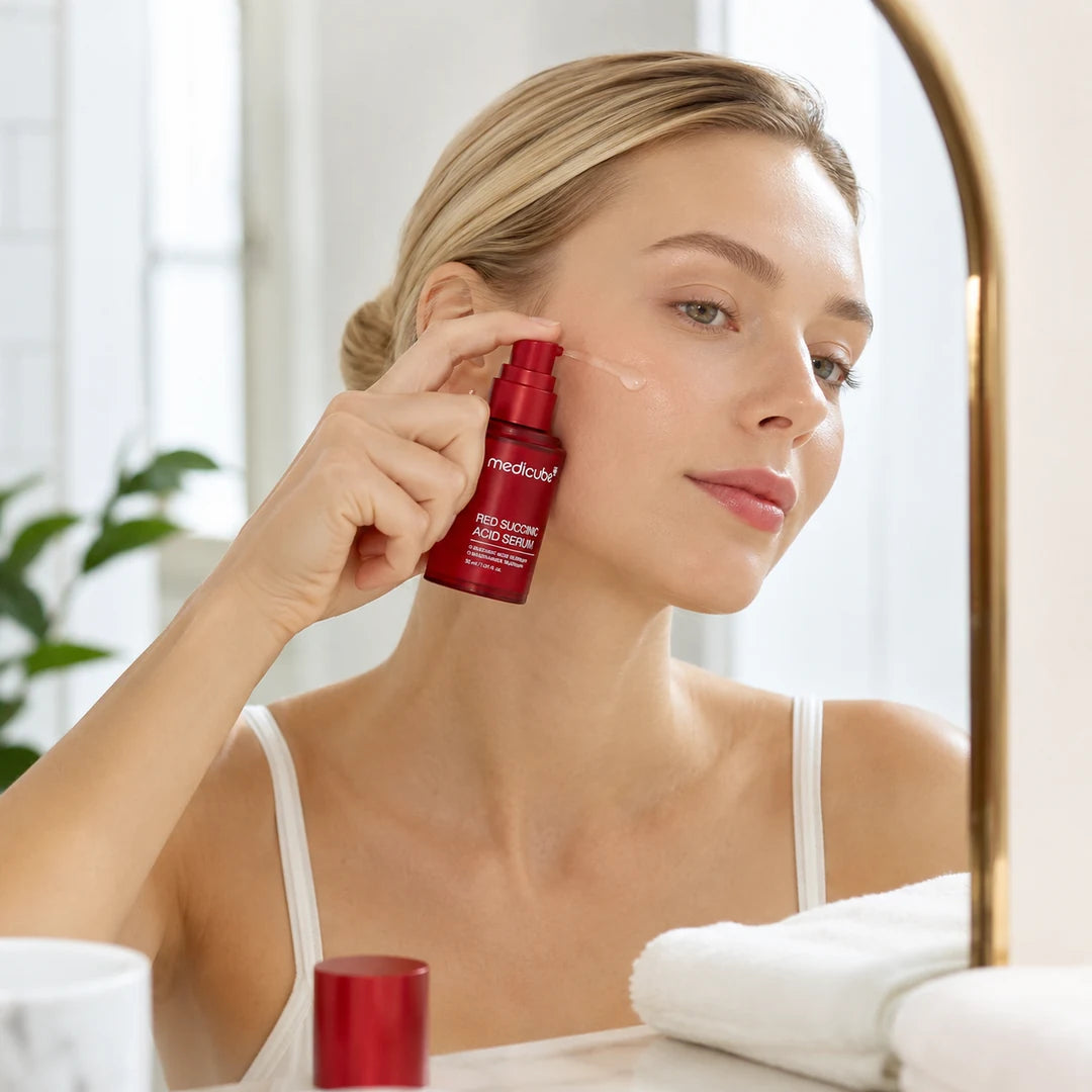 Serum przeciw niedoskonałościom z kwasem bursztynowym Medicube – 30 ml