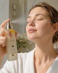 Serum do twarzy w mgiełce rozświetlająco-nawilżające d'Alba White Truffle First Spray Serum – 50 ml