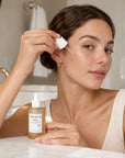 Kojąco-regenerujące serum do twarzy z wąkrotką azjatycką SKIN1004 Madagascar Centella Teca Ampoule, 50 ml