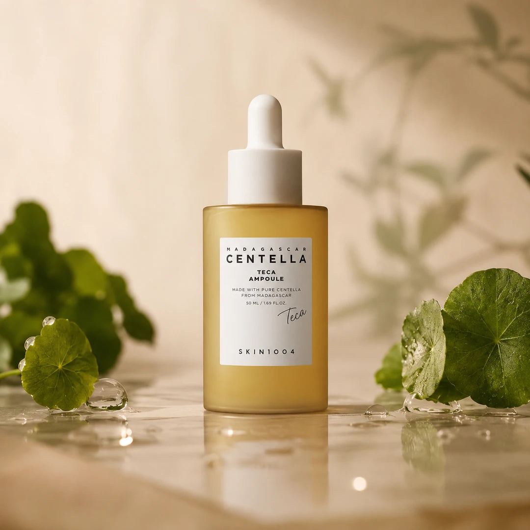Kojąco-regenerujące serum do twarzy z wąkrotką azjatycką SKIN1004 Madagascar Centella Teca Ampoule, 50 ml